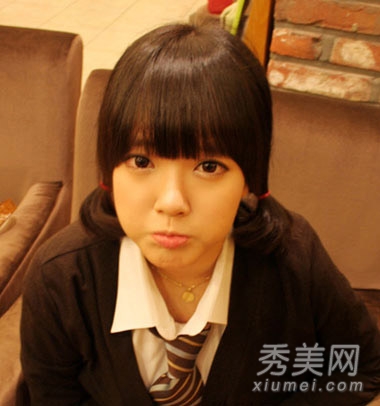 九月清新校园发型 可爱女生甜美不停