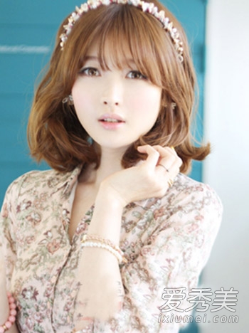 可爱不分季节 2015女生扮嫩发型图片