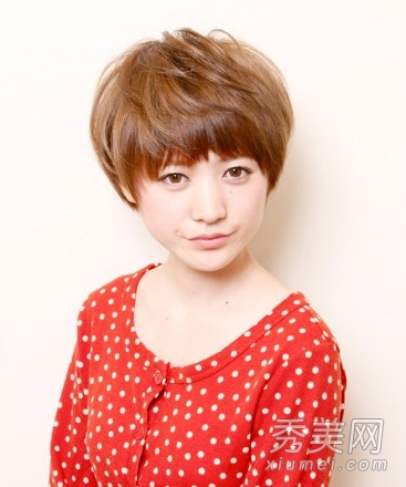 日系甜美感短发 轻盈才是春夏主题