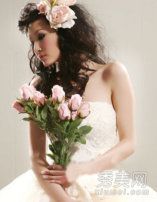 8种风格新娘发型图片 11月结婚必看