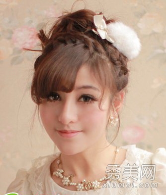 今夏韩式发型美搭法 清新甜美挡不住