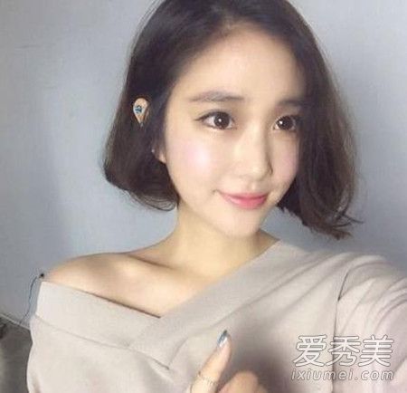 短发弄什么卷好看 10款短发卷发造型分享 短发卷发图片