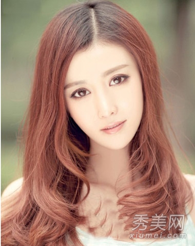 2013秋季长卷发 淑女范引领最新时尚