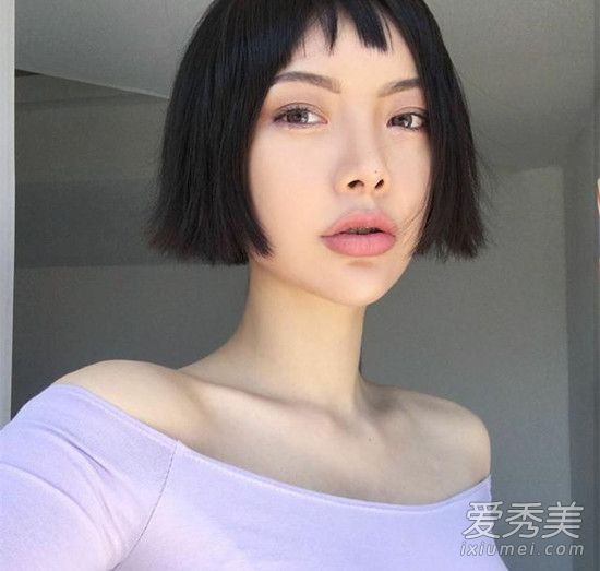 短发过渡期留什么发型好？这些款一定能帮到你 短发留长过渡期发型