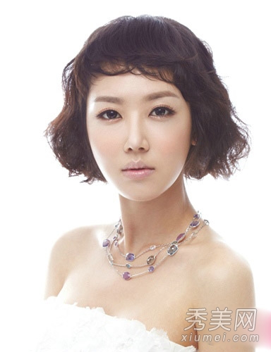 短发新娘也俏丽 韩式新娘发型轻松变美