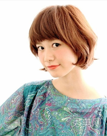 日系甜美感短发 轻盈才是春夏主题