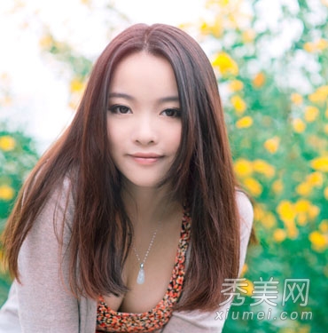 齐刘海和中分 大脸女生必备的修颜发型