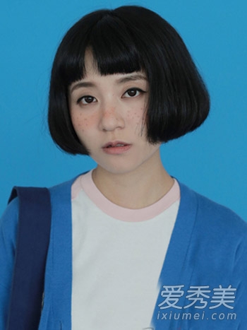 剪短or留长 秋季9款发型轻松拗文艺范