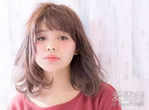 秋季流行乱穿衣？发型我就要百搭的中长发！ 秋季适合中长发吗