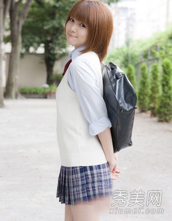 2014最流行女生发型 长发短发各有千秋
