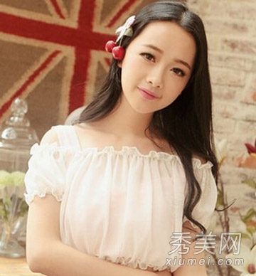 夏季什么发型好看 迷人卷发气质首选