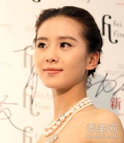 杨幂pk赵丽颖 85后新生代女星人气发型盘点