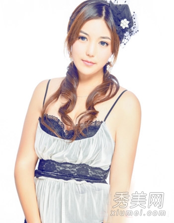 气质女生最爱 9款甜美淑女发型人气爆棚