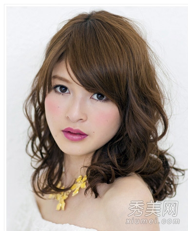 2014最新流行发型 15款中长发美丽指数UP