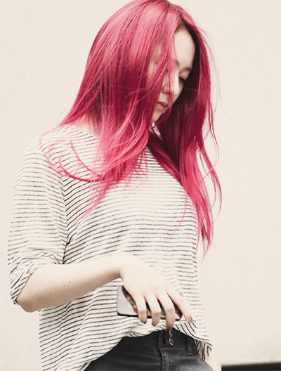 韩国女生票选最想尝试的发色 Krystal红发真的超美 流行发色