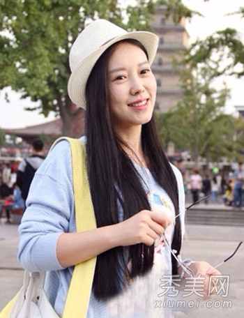 中南大学女神老师走红 长发飘飘原来是辣妈