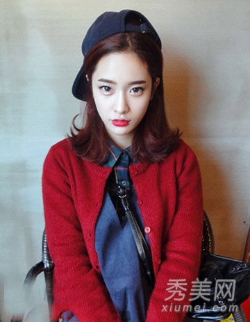 随手拍美女好看中长发 简单时尚韩范十足