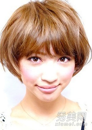 2012最流行的韩式修颜短发发型