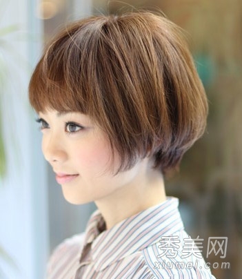 分享4款长脸女生适合的 蘑菇头短发发型