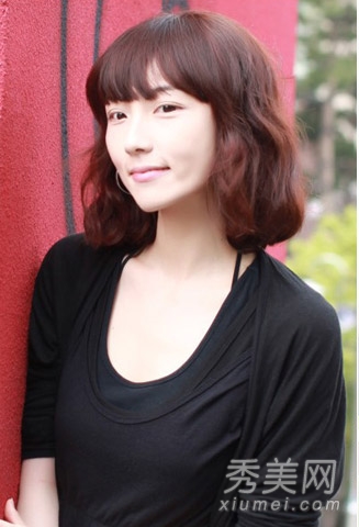 最新韩式短发蛋卷头发型 时尚甜妞范