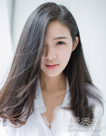 2015最新流行发型 微卷长发女生最爱