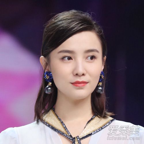 不光会穿衣 小宋佳的LOB头也是时尚范本 宋佳发型叫什么
