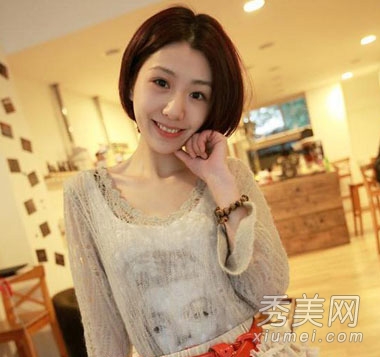2013時尚短發剪發發型圖片 輕盈又甜美