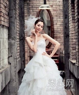 12款韩国新娘美艳发型 婚礼闪耀动人