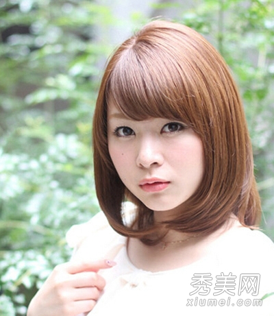 修颜神器波波头 中短发设计更迷人