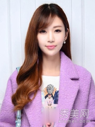 学韩国女生时尚染发发型 暖冬就爱棕色头发