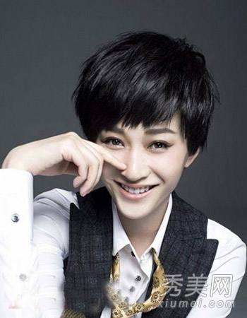 女生气质短发发型图片 清新可爱超流行