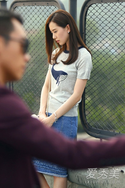 《那年青春》刘诗诗发型美 婚礼还会远吗