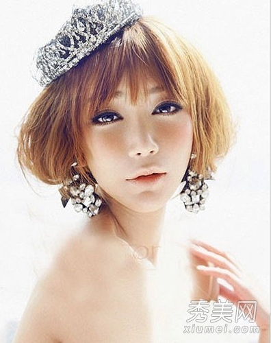 2012最新新娘发型推荐 甜美浪漫