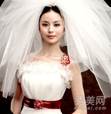 春季最新新娘发型设计 准新娘就爱气质范