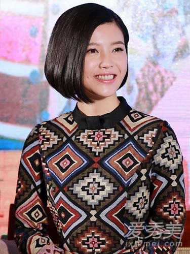 《重返20歲》最美國民奶奶楊子珊發型