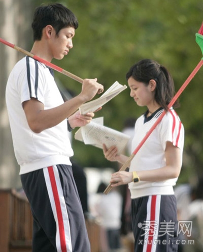 倪妮全智賢高圓圓 女星短發學生頭重回那年