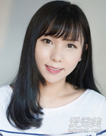 空气刘海持续大热 2015女生超美发型图片