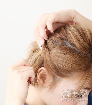 短发怎么扎好看 DIY俏皮公主头半扎发