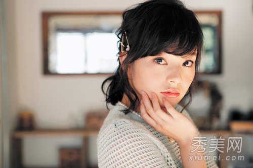 创意马尾辫&长发变短 夏季长发不单调