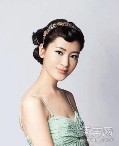 十月娇俏新娘 5款最新韩式新娘发型图片