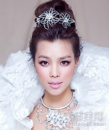 2014最美新娘发型 独特气质更显流行