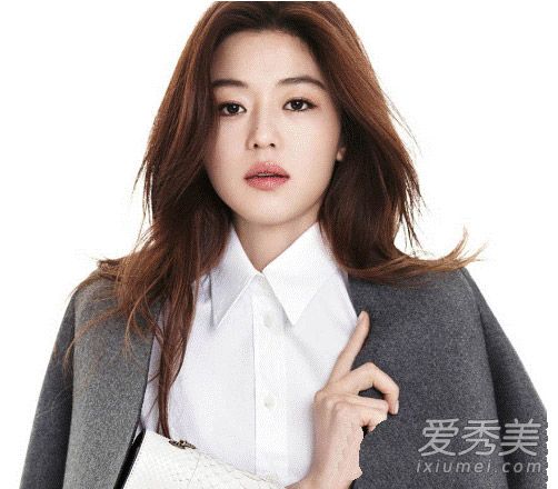 整容不如整发型 拨开刘海的娜扎帅又美！ 古力娜扎最新发型