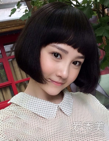 文艺风正当时！9款发型春夏美美出游