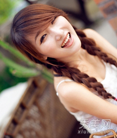 流行韩式发型盘点 简易扎发夏季最时尚