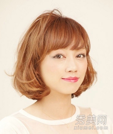 10款女生流行短发发型 春夏清新甜美风
