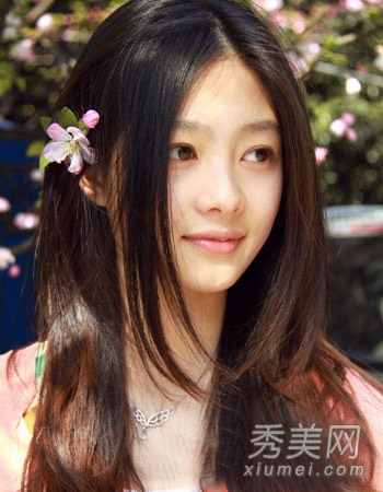 90後妹子適合的長發 詮釋時尚年輕魅力