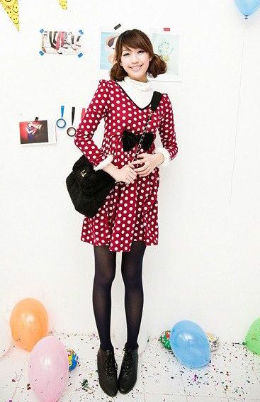 用一抹红色来暖暖身子，让新年美丽到最后。