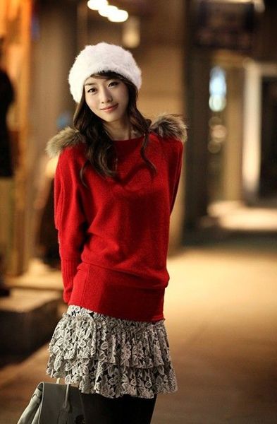 五件装扮成成熟女性的毛衣约会看起来很温暖