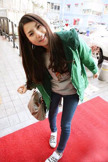 搭配小胖女孩的休闲装。