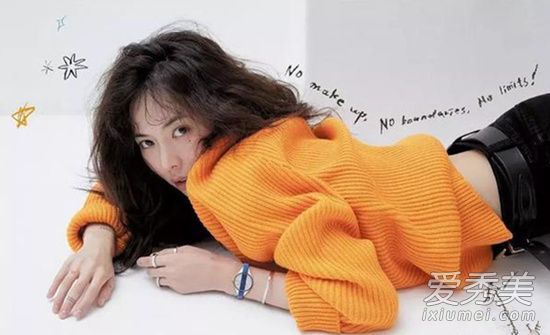 宽松的毛衣是鸡肋？超短裙是今年冬天最漂亮的装扮！